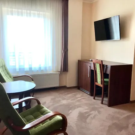 Inn I Pan Tadeusz Ii *